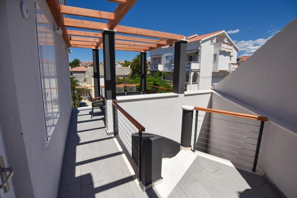 Ferienwohnung Tissa-Novalja Exterior foto