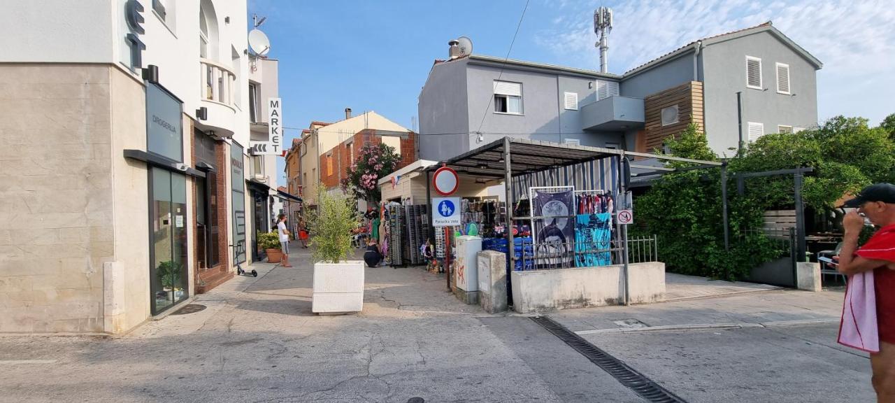 Ferienwohnung Tissa-Novalja Exterior foto